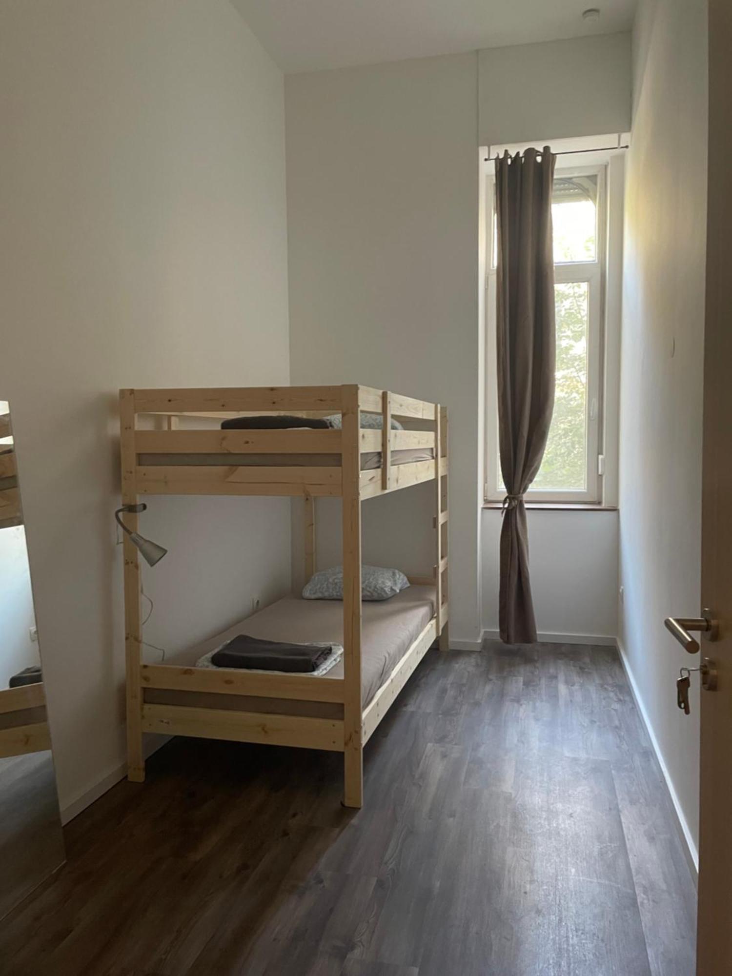 Nomad Rooms & Guesthouse Будапеща Екстериор снимка