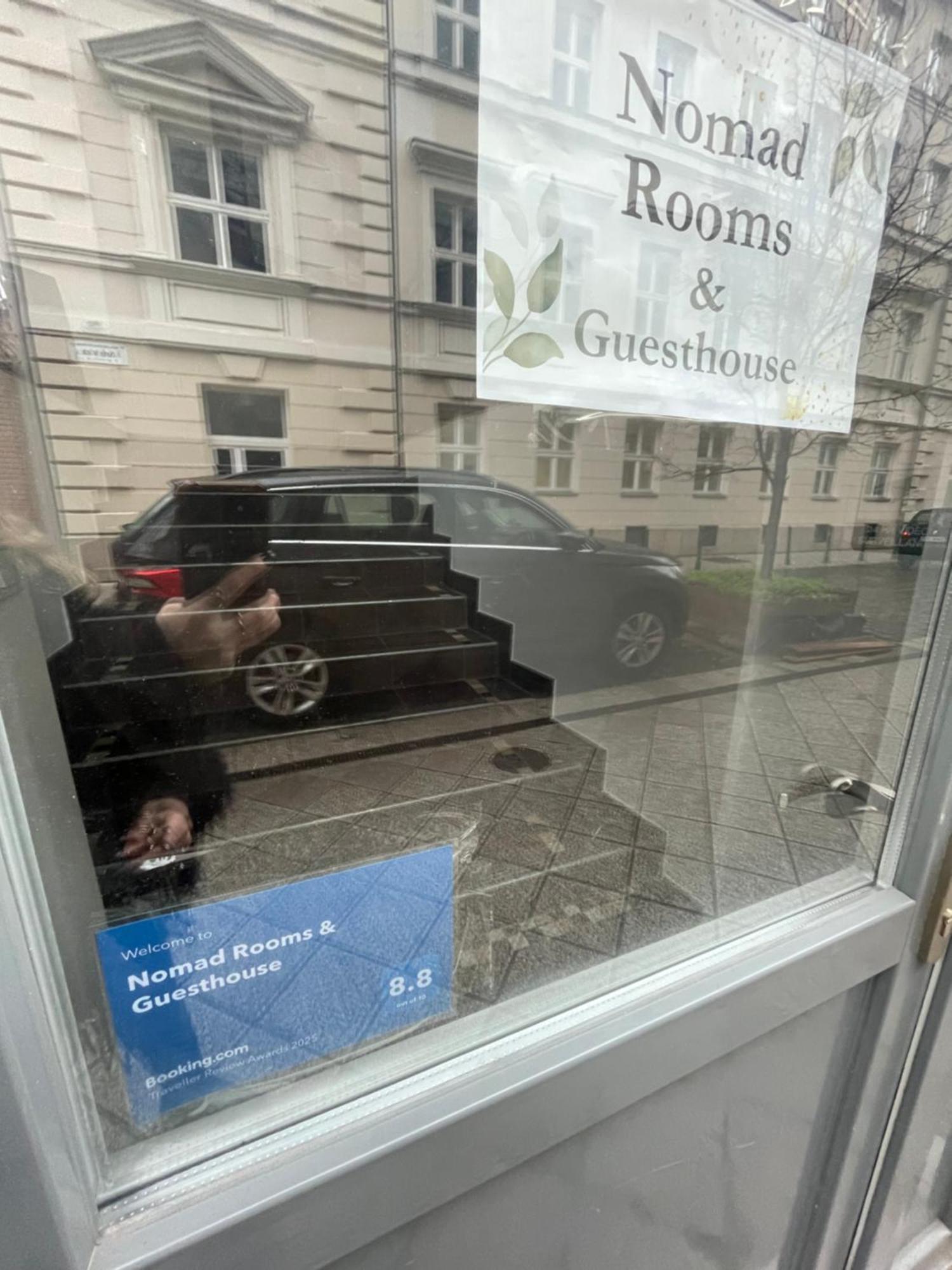 Nomad Rooms & Guesthouse Будапеща Екстериор снимка